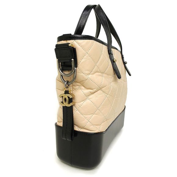 Chanel Calfskin Beige Black Shoulder Bag - Picture 2 of 6